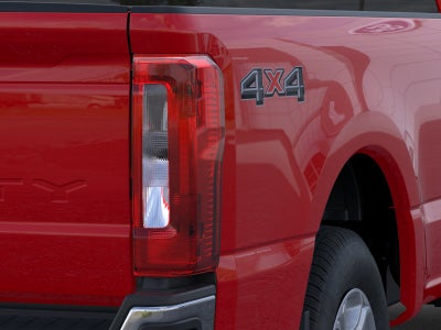 2026 Ford Super Duty F-350® XLT