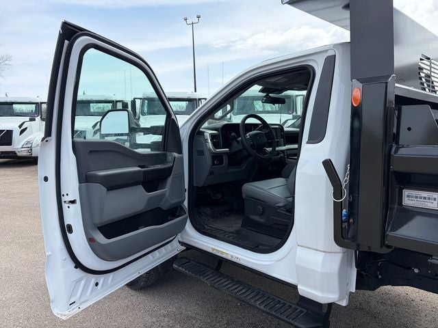 2025 Ford F-550SD XL DRW