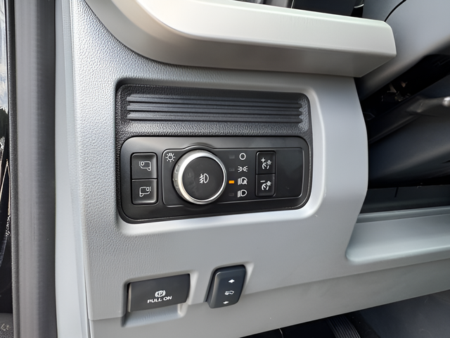 2025 Ford F-550SD XLT DRW