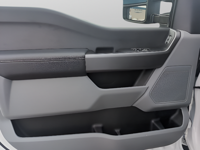 2026 Ford F-600SD XLT