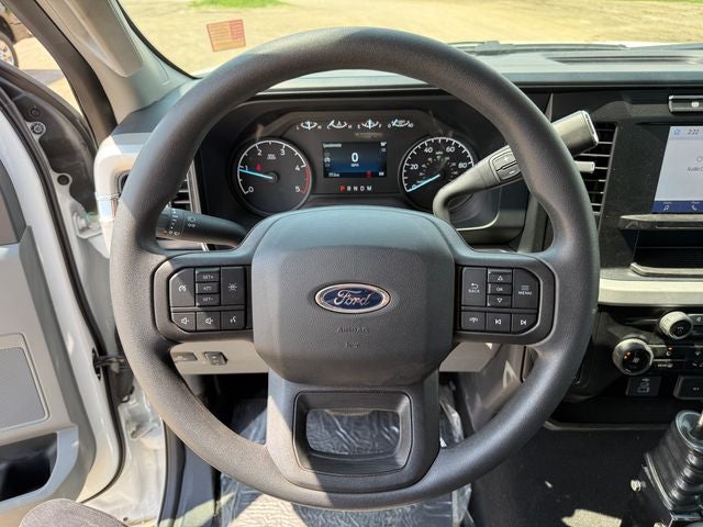 2024 Ford F-600SD Hooklift XLT