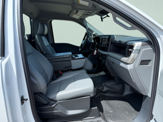 2025 Ford F-450SD XL Flatbed DRW