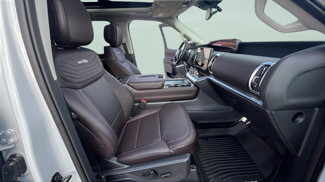 2026 Ford Expedition Platinum