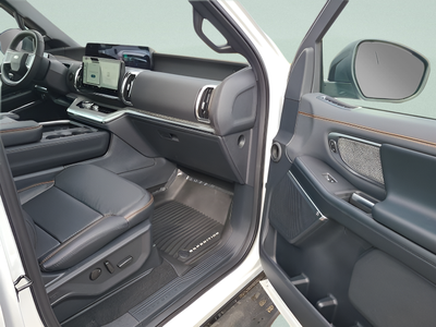 2025 Ford Expedition Tremor