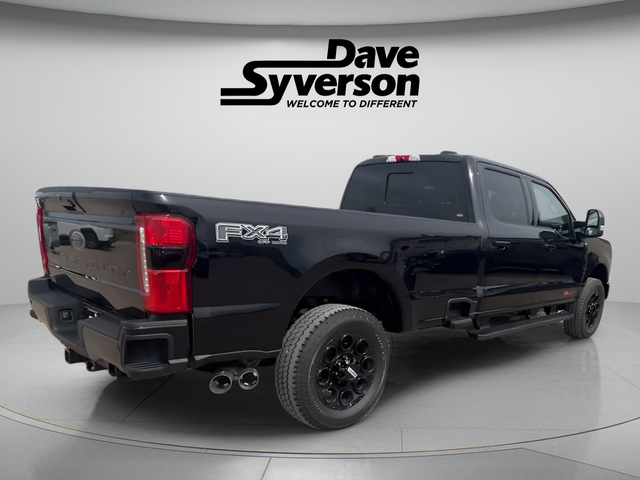2026 Ford F-350SD F-350® Lariat®