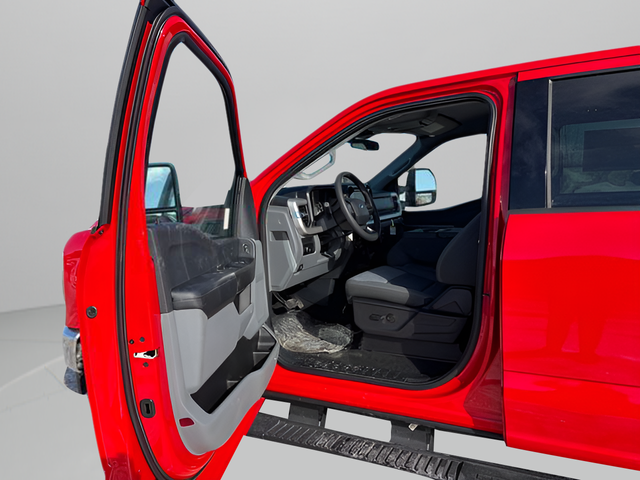 2026 Ford F-350SD F-350® XLT