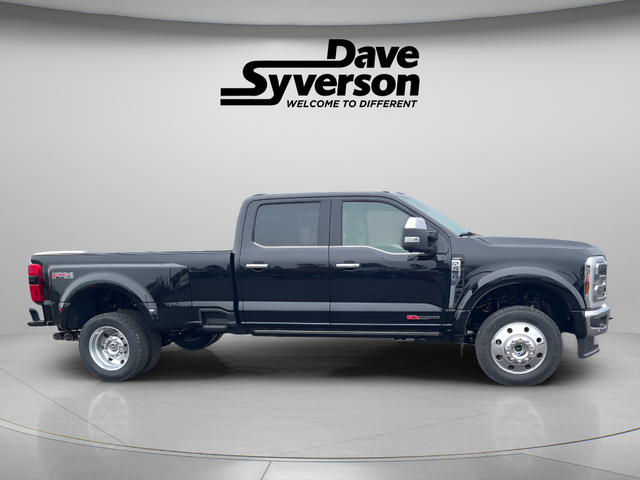 2026 Ford F-450SD Lariat DRW