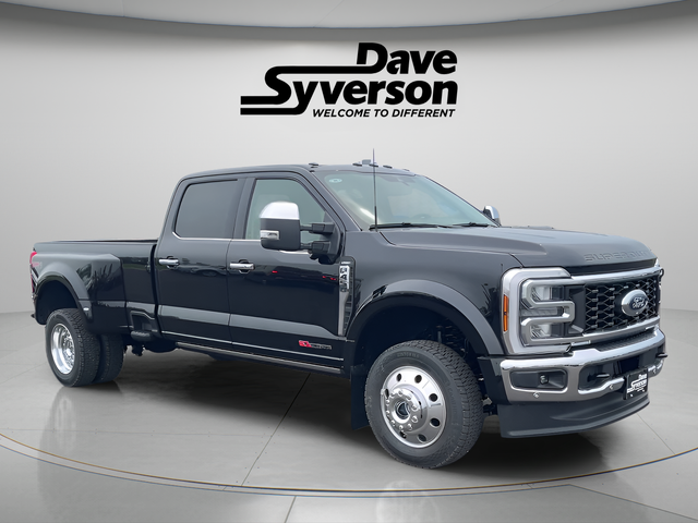 2026 Ford F-450SD Lariat DRW