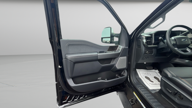 2026 Ford F-450SD Lariat DRW