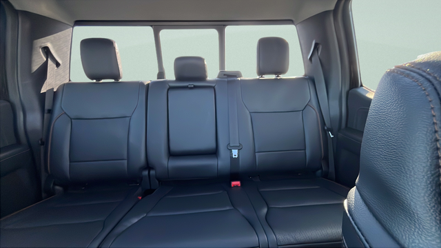 2026 Ford F-450SD Lariat DRW