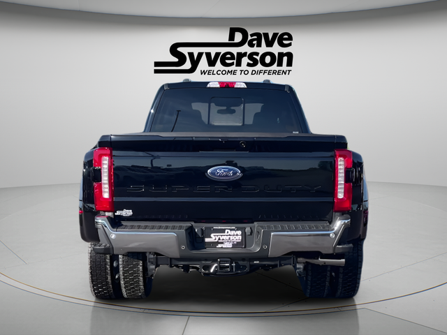 2026 Ford F-450SD Lariat DRW