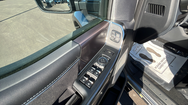 2026 Ford F-450SD Platinum DRW