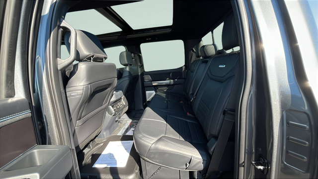 2026 Ford F-450SD Platinum DRW
