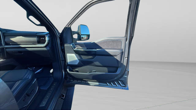 2026 Ford F-450SD Platinum DRW