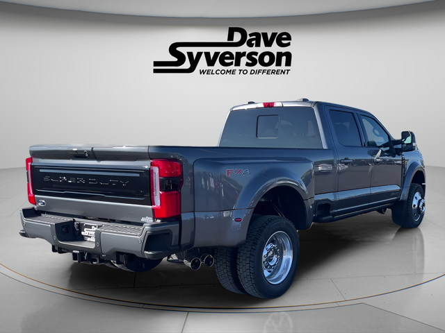 2026 Ford F-450SD Platinum DRW