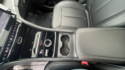 2027 Jeep Grand Cherokee GRAND CHEROKEE LIMITED 4X4