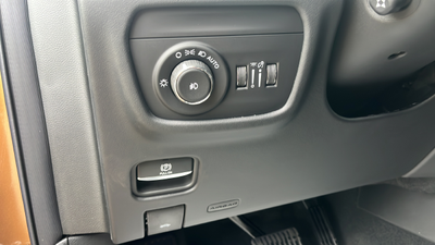 2027 Jeep Grand Cherokee GRAND CHEROKEE SUMMIT 4X4