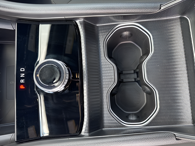 2025 Jeep Grand Cherokee GRAND CHEROKEE L LAREDO X 4X4