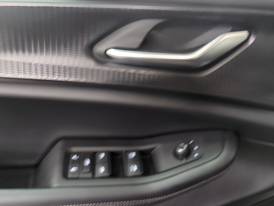 2025 Jeep Grand Cherokee GRAND CHEROKEE L LAREDO X 4X4