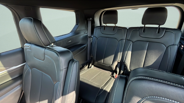 2027 Jeep Grand Cherokee GRAND CHEROKEE L LIMITED RESERVE 4X4