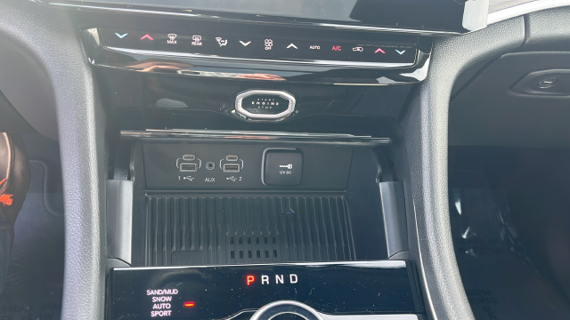2027 Jeep Grand Cherokee GRAND CHEROKEE L LIMITED 4X4