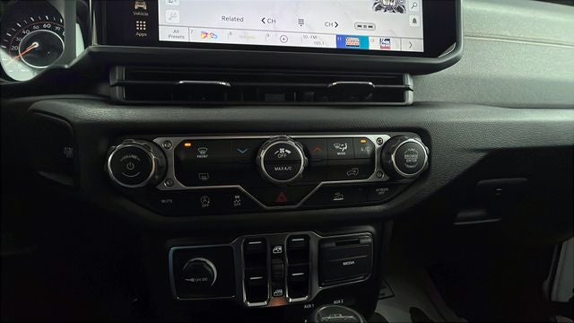 2025 Jeep Gladiator GLADIATOR NIGHTHAWK 4X4