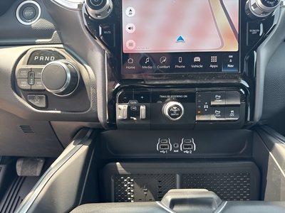 2025 RAM Ram 1500 RAM 1500 BIG HORN CREW CAB 4X4 5'7' BOX