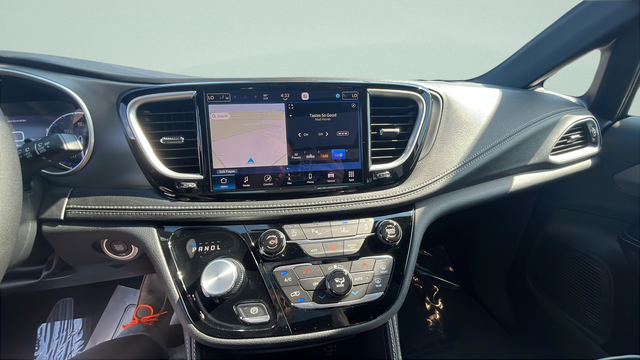 2027 Chrysler Pacifica PACIFICA LIMITED AWD