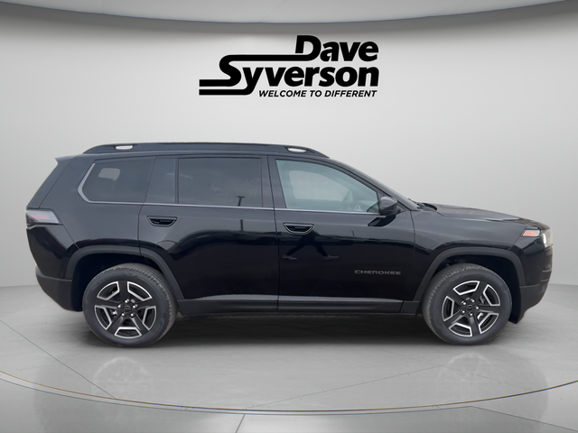2026 Jeep Cherokee CHEROKEE LAREDO 4X4