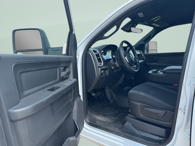 2025 RAM Ram 4500 Chassis Cab RAM 4500 TRADESMAN CHASSIS CREW CAB 4X4 84' CA