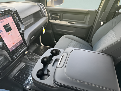 2025 RAM Ram 4500 Chassis Cab RAM 4500 TRADESMAN CHASSIS CREW CAB 4X4 84' CA