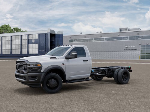 2026 RAM Ram 5500 Chassis Cab RAM 5500 TRADESMAN CHASSIS REGULAR CAB 4X4 84' CA