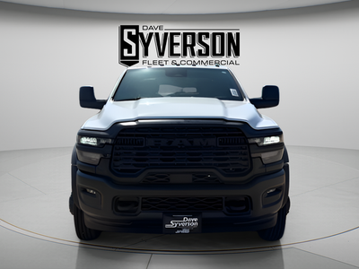 2026 RAM Ram 5500 Chassis Cab RAM 5500 TRADESMAN CHASSIS CREW CAB 4X4 84' CA