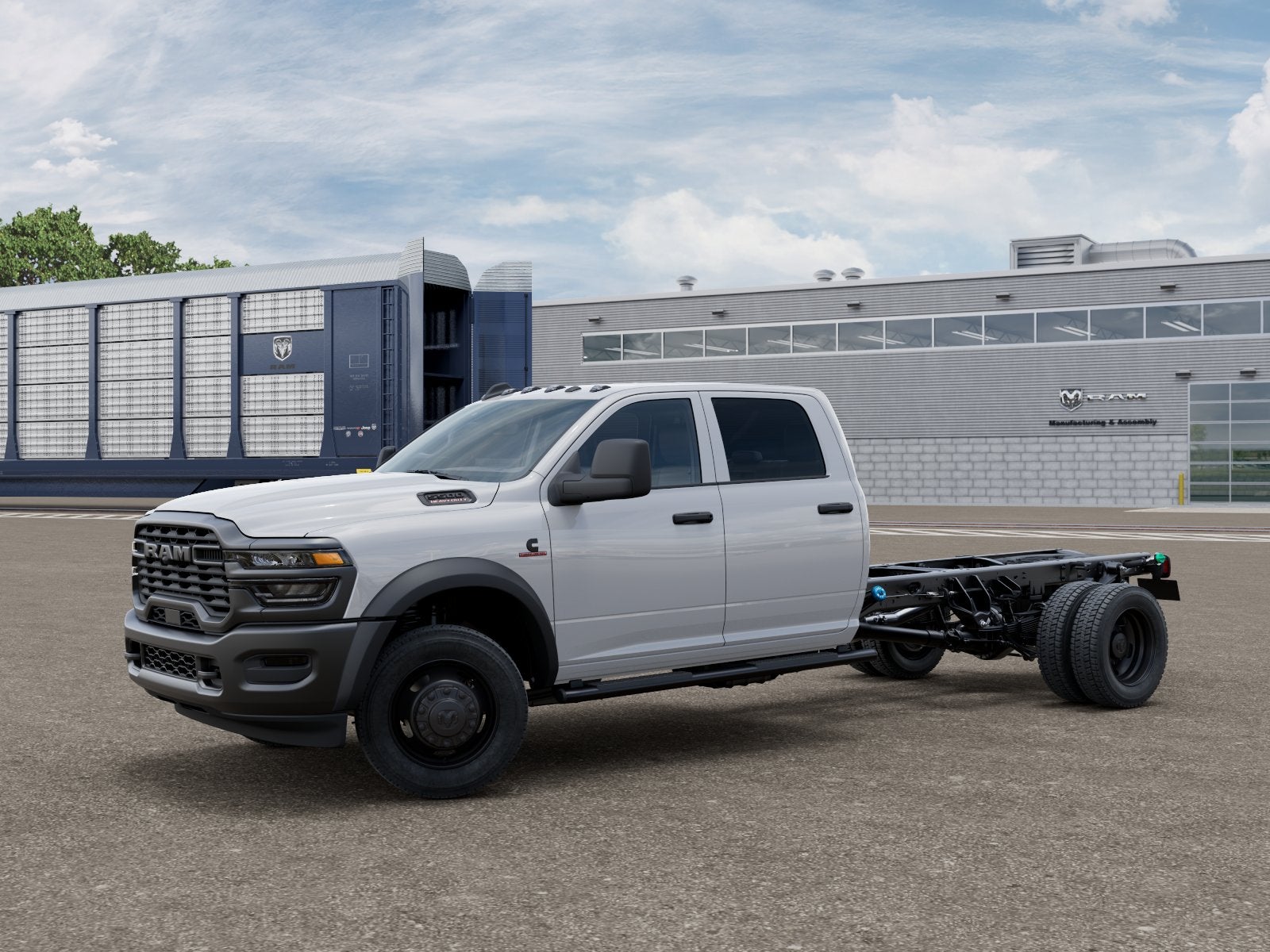2026 RAM Ram 5500 Chassis Cab RAM 5500 TRADESMAN CHASSIS CREW CAB 4X4 84' CA