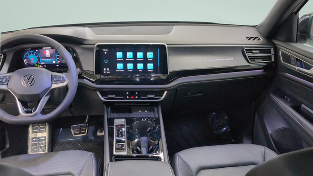 2026 Volkswagen Atlas Cross Sport 2.0T SEL R-Line Black