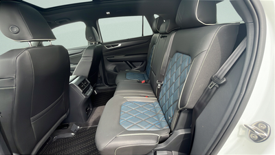 2026 Volkswagen Atlas Cross Sport 2.0T SEL Premium R-Line