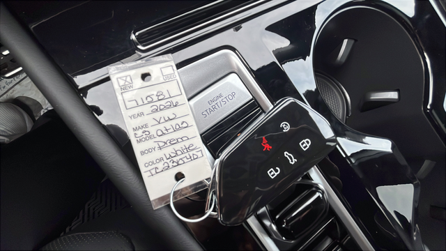 2026 Volkswagen Atlas Cross Sport 2.0T SEL Premium R-Line