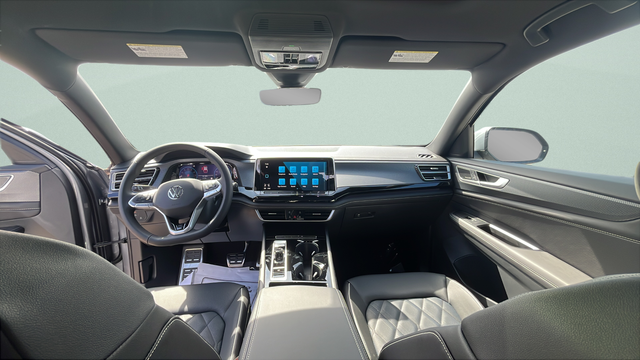 2026 Volkswagen Atlas Cross Sport 2.0T SEL Premium R-Line