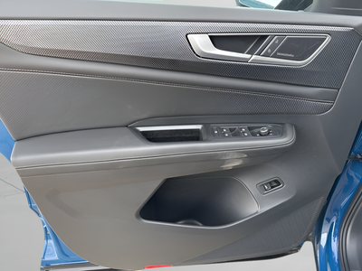 2025 Volkswagen Atlas Cross Sport 2.0T SEL Premium R-Line