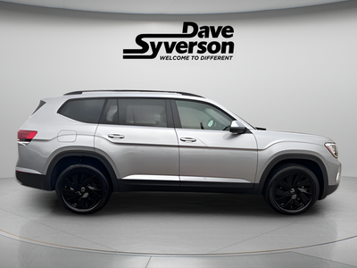 2025 Volkswagen Atlas 2.0T SE