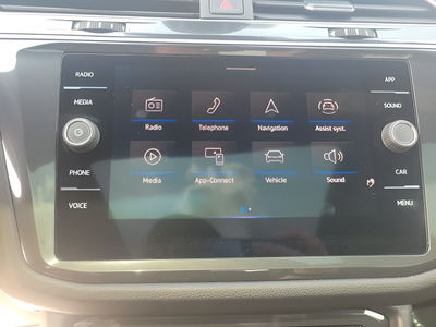 2024 Volkswagen Tiguan 2.0T SE R-Line Black