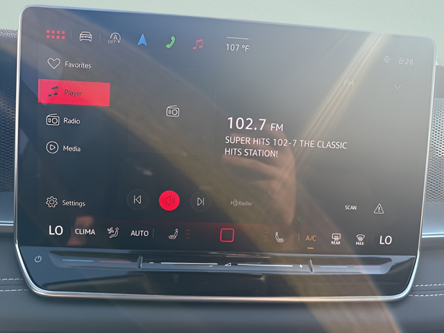 2025 Volkswagen Tiguan 2.0T SE