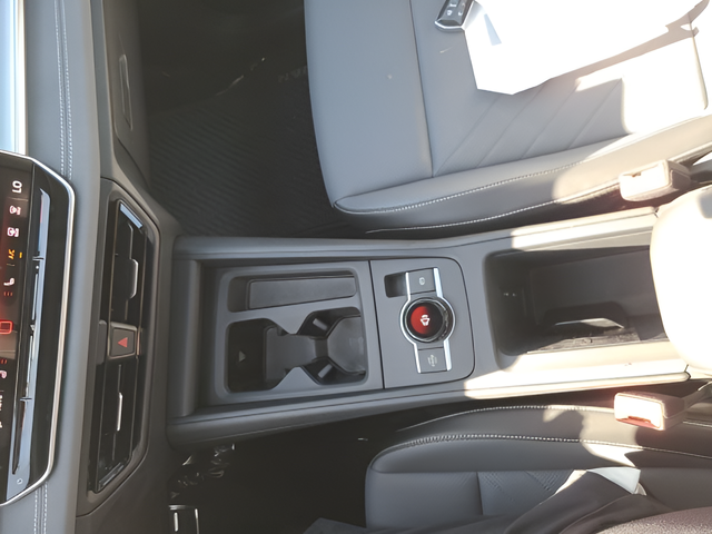 2025 Volkswagen Tiguan 2.0T SE R-Line Black