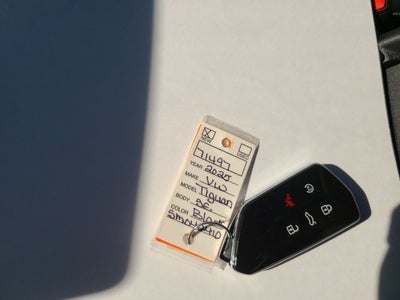 2025 Volkswagen Tiguan 2.0T SE R-Line Black