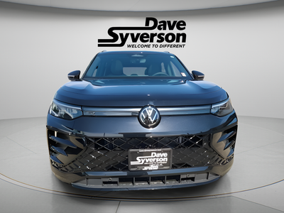 2025 Volkswagen Tiguan 2.0T SE R-Line Black