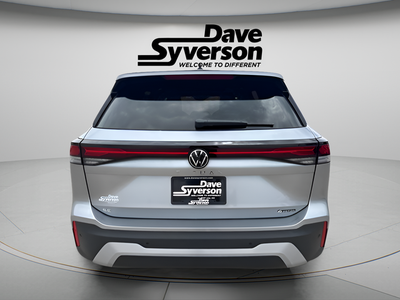 2025 Volkswagen Tiguan 2.0T SE