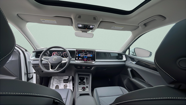 2026 Volkswagen Tiguan 2.0T SE