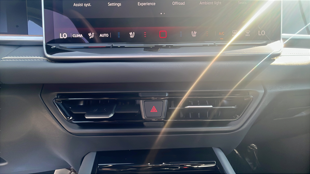 2026 Volkswagen Tiguan 2.0T SEL R-Line Turbo