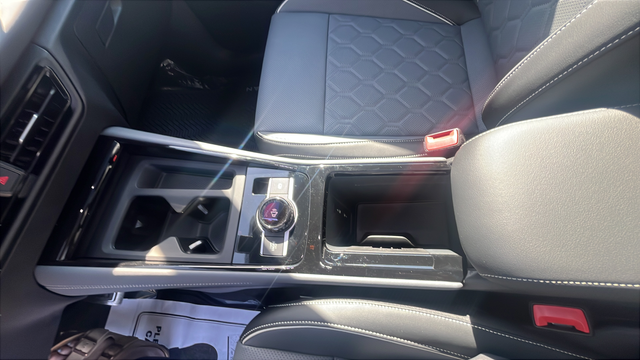 2026 Volkswagen Tiguan 2.0T SEL R-Line Turbo