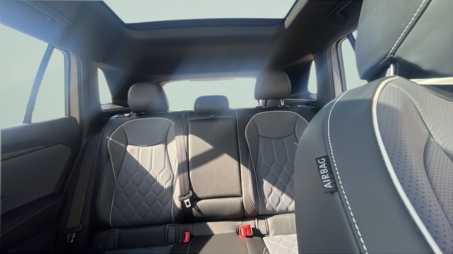 2026 Volkswagen Tiguan 2.0T SEL R-Line Turbo